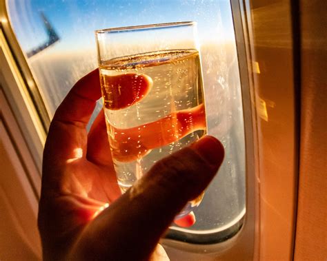 The Top 5 Classiest Signature Airline Cocktails | Jetblue Airlines