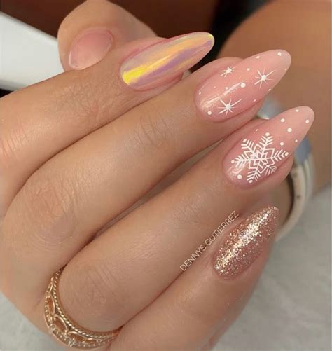Uñas rosas pastel | Manicura de uñas, Manicura, Uñas de gel navideñas