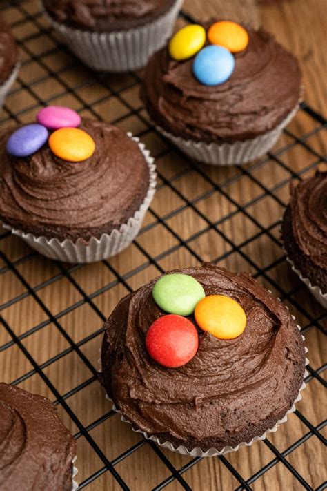 Chocolate Fairy Cakes - Easy Baking with Kids Recipe by Flawless Food