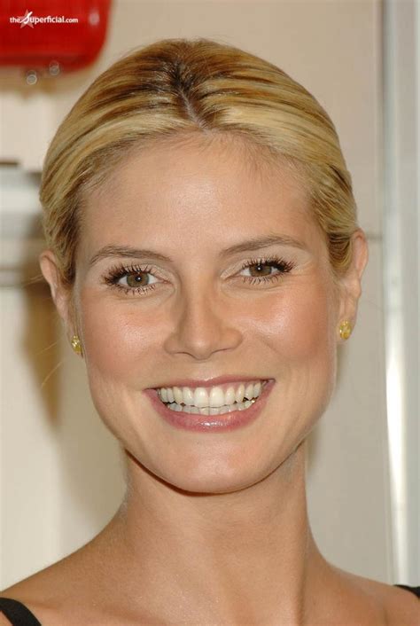 Las Fashionistas: Heidi Klum's bump disaster