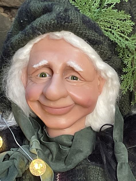 Crackle | Elves | Stone Soup Santa