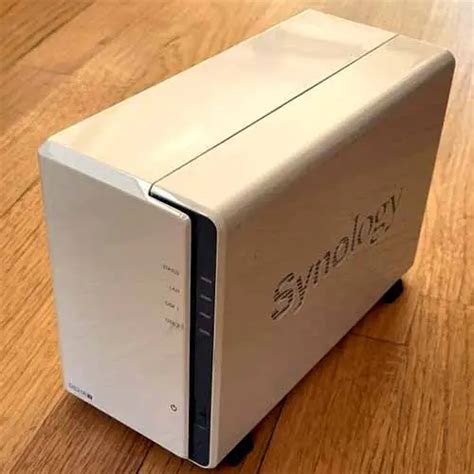 Synology DS220J Vs DS218 Play (Dec 2022)