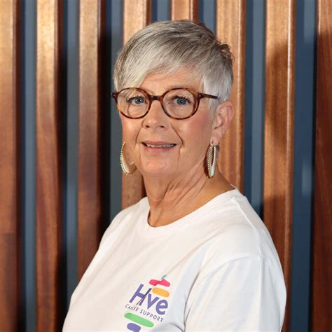 Technical support guides explain the jacquie lawson cards log on process 10