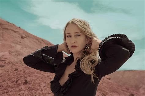 Margo Price Releases New Single ‘Lydia’ - mbc