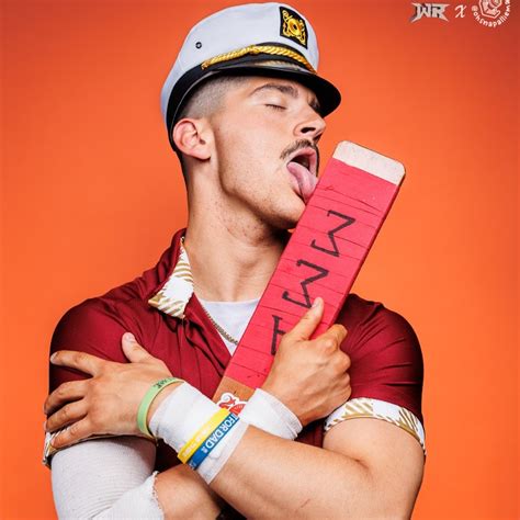 The Billionaire Mind Behind Namecheap: Unpacking Brent Oxley's Net Worth