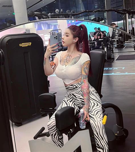 [福利COS] 巨乳希希Gina nisixixixi 微密圈视图合集(233P)-中国美女-Xiuno BBS