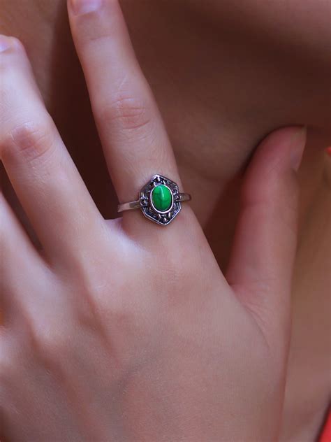 Silver Plated Geometric Design Green Color Stone Finger Ring