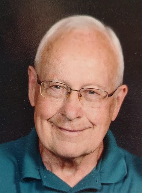 Tributes to Pekin's Loved Ones: Recent Obituaries and Funeral Notices 4