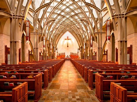 Qual Foi A Primeira Igreja Do Mundo Católica Ou Evangélica