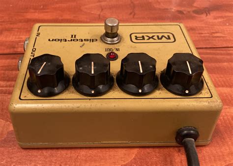 MXR Distortion II Model No. 142 > Effects | Imperial Guitar & Soundworks