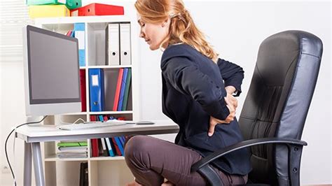 Getting comfortable at work: Back Pain and Ergonomics - Paramount ...