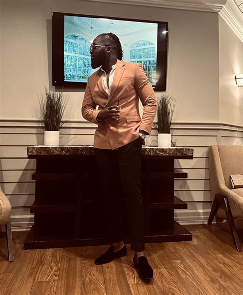 Haitian Men With Class 👑🇭🇹 (@haitianmenwithclass) • Instagram photos