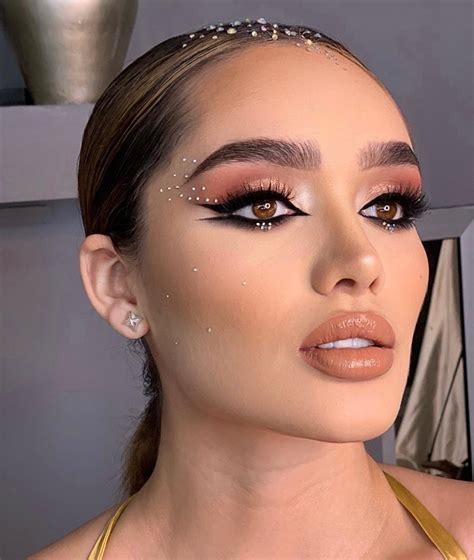 Glamorous Makeup Looks | Makeupview.co