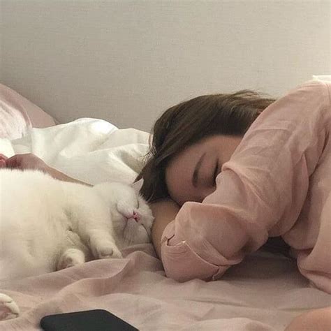 Как спать быстрее?💤 | Girl sleeping, Ulzzang, Cute korean girl