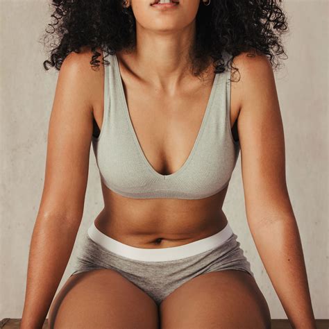 Belly Button Surgery (Umbilicoplasty) NYC | William Samson, MD