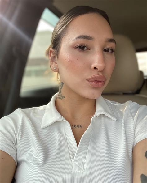 Karina Muller - 🫦 | Facebook