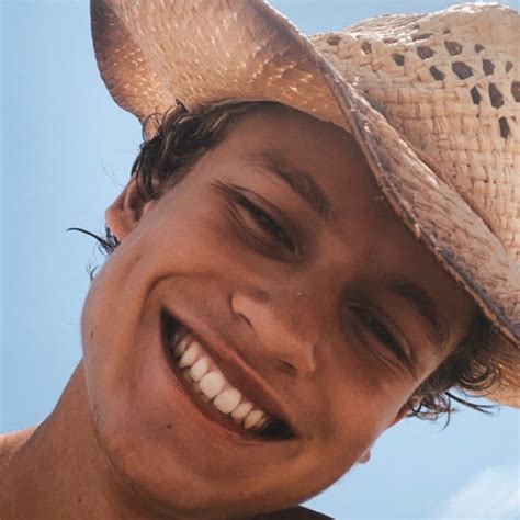 thomas payton net worth