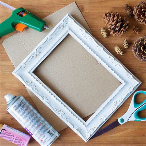 Make Gorgeous Floral Art Out Of Pinecones