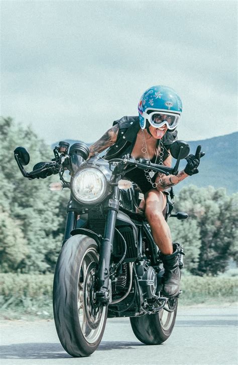 serendipity,inspiration,life : Photo | Motorcycle girl, Biker babes