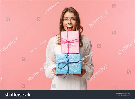 356,406 Woman Present Concept Images, Stock Photos & Vectors | Shutterstock