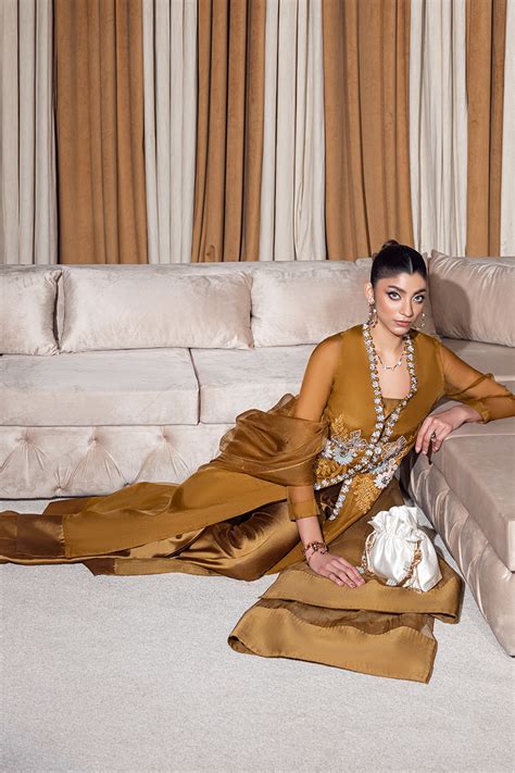 SWANKY | Zeb & Zeeshan (Haute Form Studio)