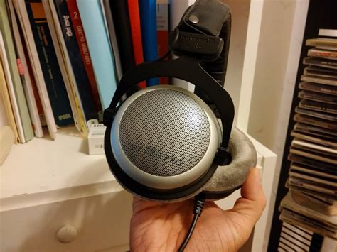 Atoragon's Guitar Nerding Blog: Review: Beyerdynamic DT-880 Pro
