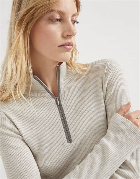 Lightweight sweater
