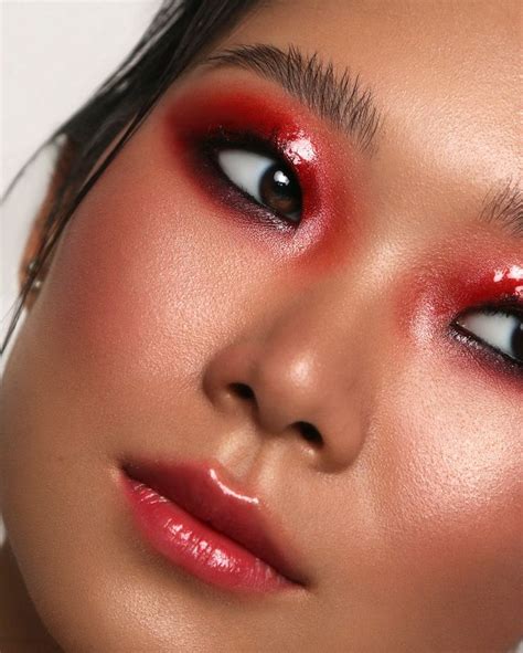красный смоки | Nose ring, Nose, Mua