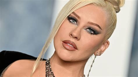 I Think Christina Aguilera Just Made Polka-Dot Eyeliner a Thing — See