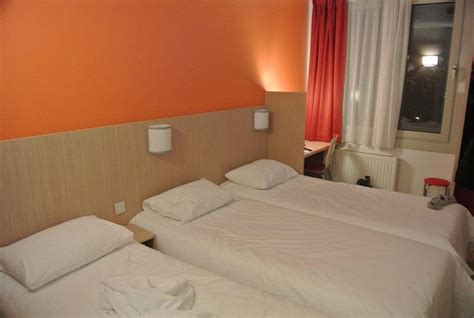 HOTEL PREMIÈRE CLASSE WARSZAWA - UPDATED 2024 Prices, Reviews & Photos