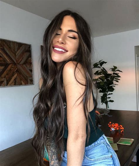 Suttin Suicide 18 - Wallpics.Net - Wallpapers, Photos, Pictures 