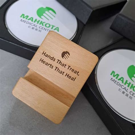 door gift   studio gift corporate door gift