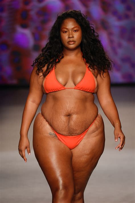 14 Chic Plus-Size Swimsuits & Bikinis From Paraiso Miami Beach 2023