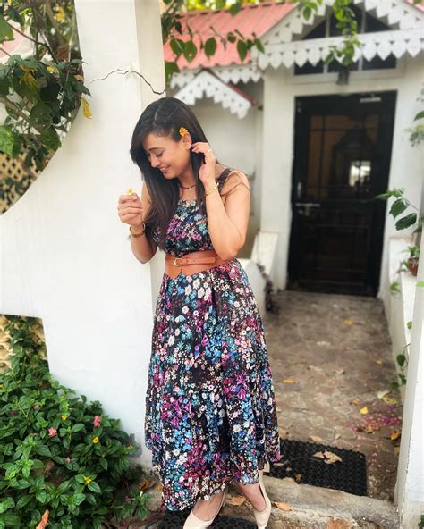 Nikki Tamboli and Shweta Tiwari are here to stab hearts with