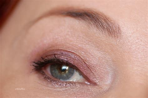 Dolce & Gabbana Intenseyes # 9 Dahlia - кремовые тени в формате ...