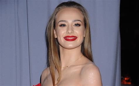 Wiktoria Gasiewska 012 - Tapety na Pulpit