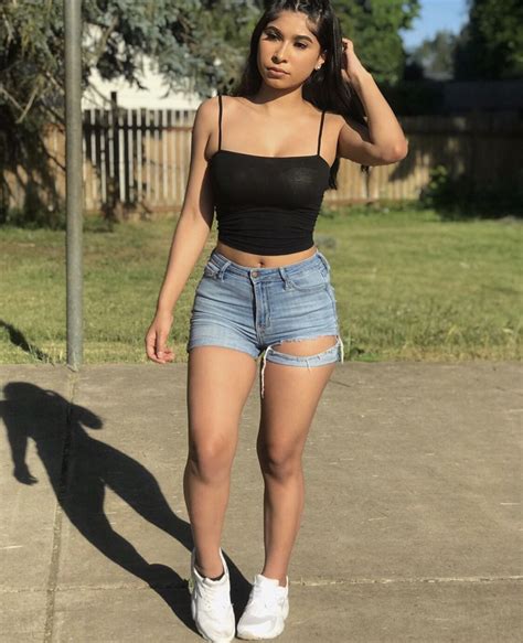 Pin by 𝐬𝐞𝐫𝐞𝐞𝐧𝐚® on fits | Latina fashion outfits, Teen fashion outfits