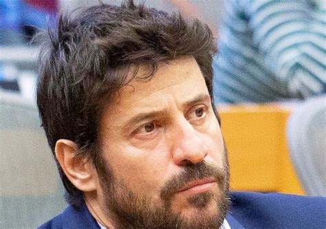 Στην Κύθνο για φαγητό με γνωστή ηθοποιό, ο Αλέξης Γεωργούλης ...