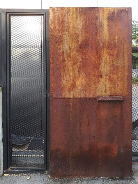 Sheet Metal Door Rust - Asking List