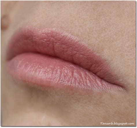 Помада Oriflame lipstick в оттенке Warm Nude : Отзыв / review / свотчи
