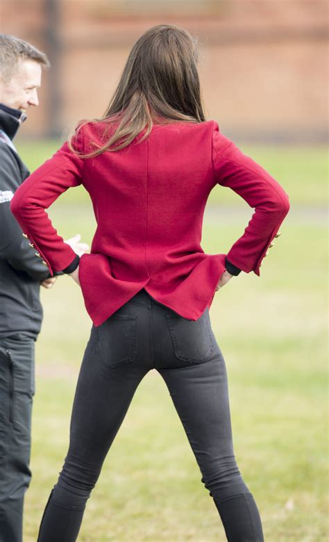 Kate Middleton : r/CelebrityButts