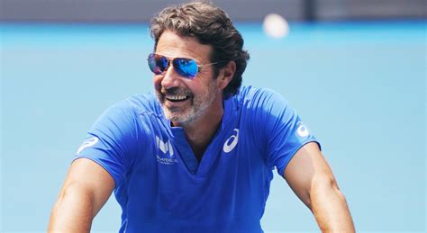 top  tips  play  clay  legendary coach patrick mouratoglou