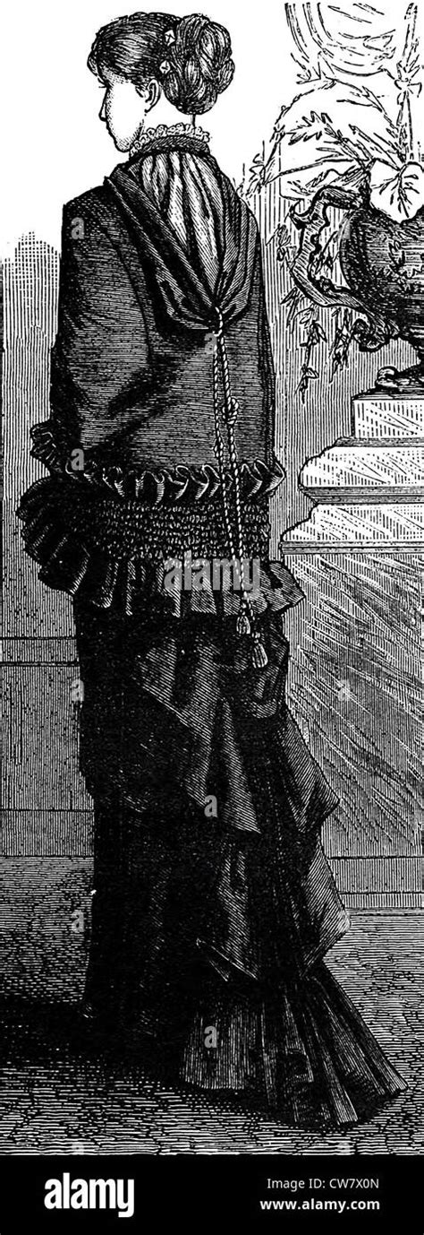 Women fashion 1881 hi-res stock photography and images - Alamy