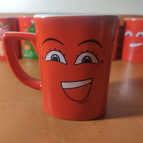 Новорічні чашки Nescafe!: 100 грн. - Посуд / кухонне приладдя Березань ...