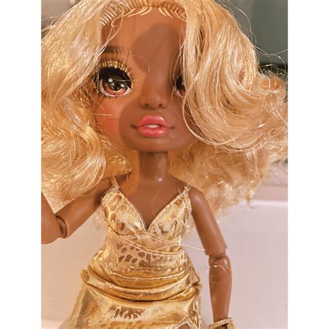 Meline restyle (Marilyn Monroe inspired) : r/RainbowHigh