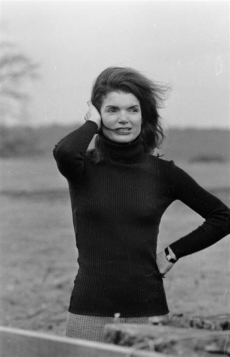 ‘Jacqueline Bouvier Kennedy Onassis’ by Barbara Leaming - The Boston Globe
