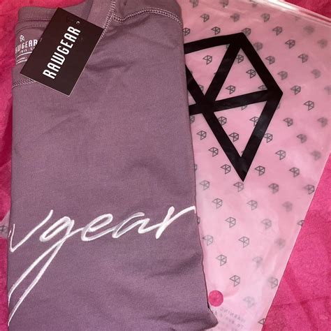 raw gear signature tee mens size     depop