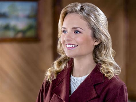 ‘When Calls The Heart’ Star Andrea Brooks Teases Christmas Movie’s Big