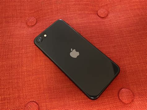 iPhone SE Review: Three months later and I'm still in love with it | iMore
