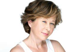 Ярдли Смит (Yeardley Smith): фильмы, биография, семья, фильмография ...